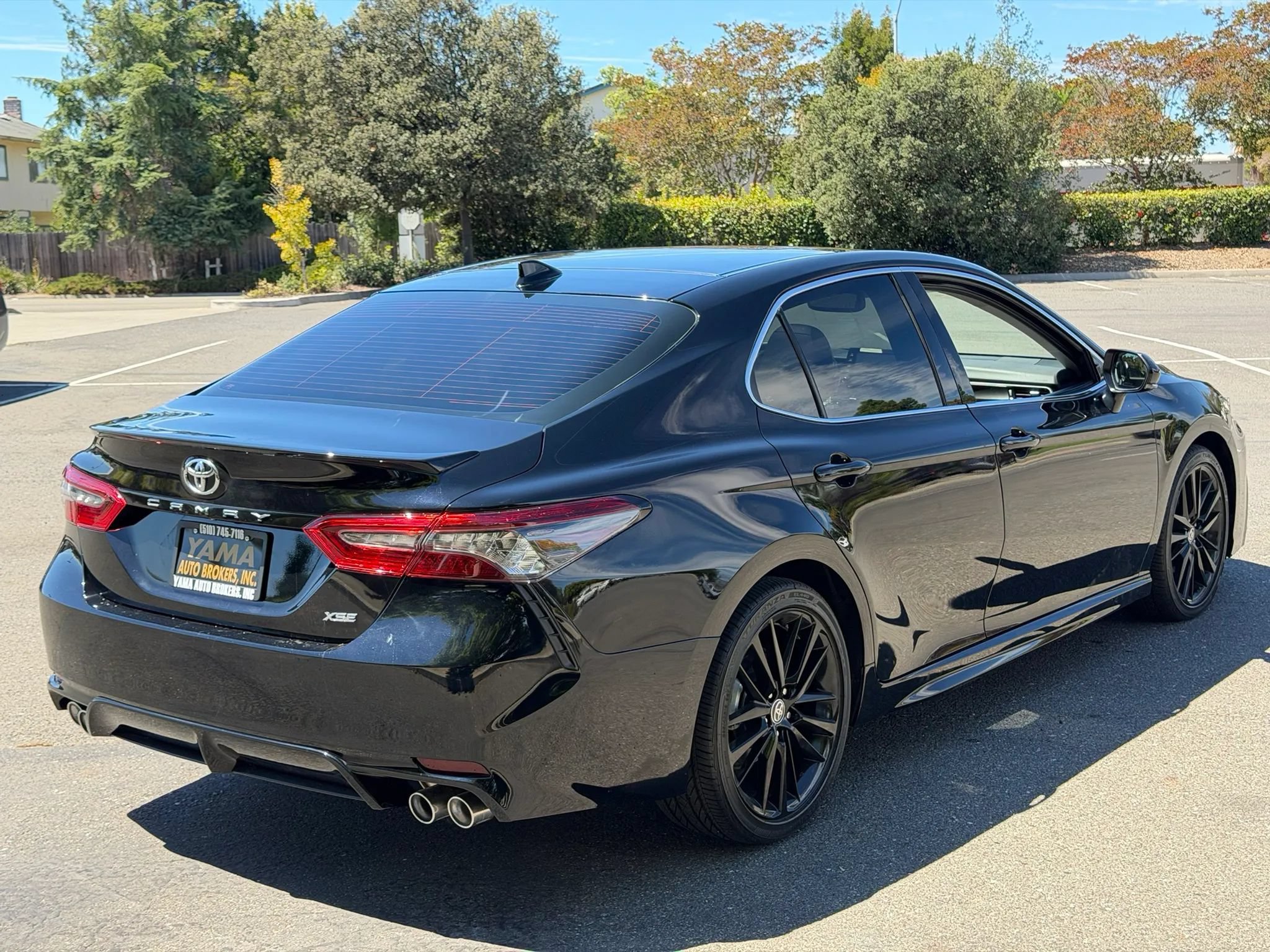 Used 2024 Toyota Camry XSE FWD image 5