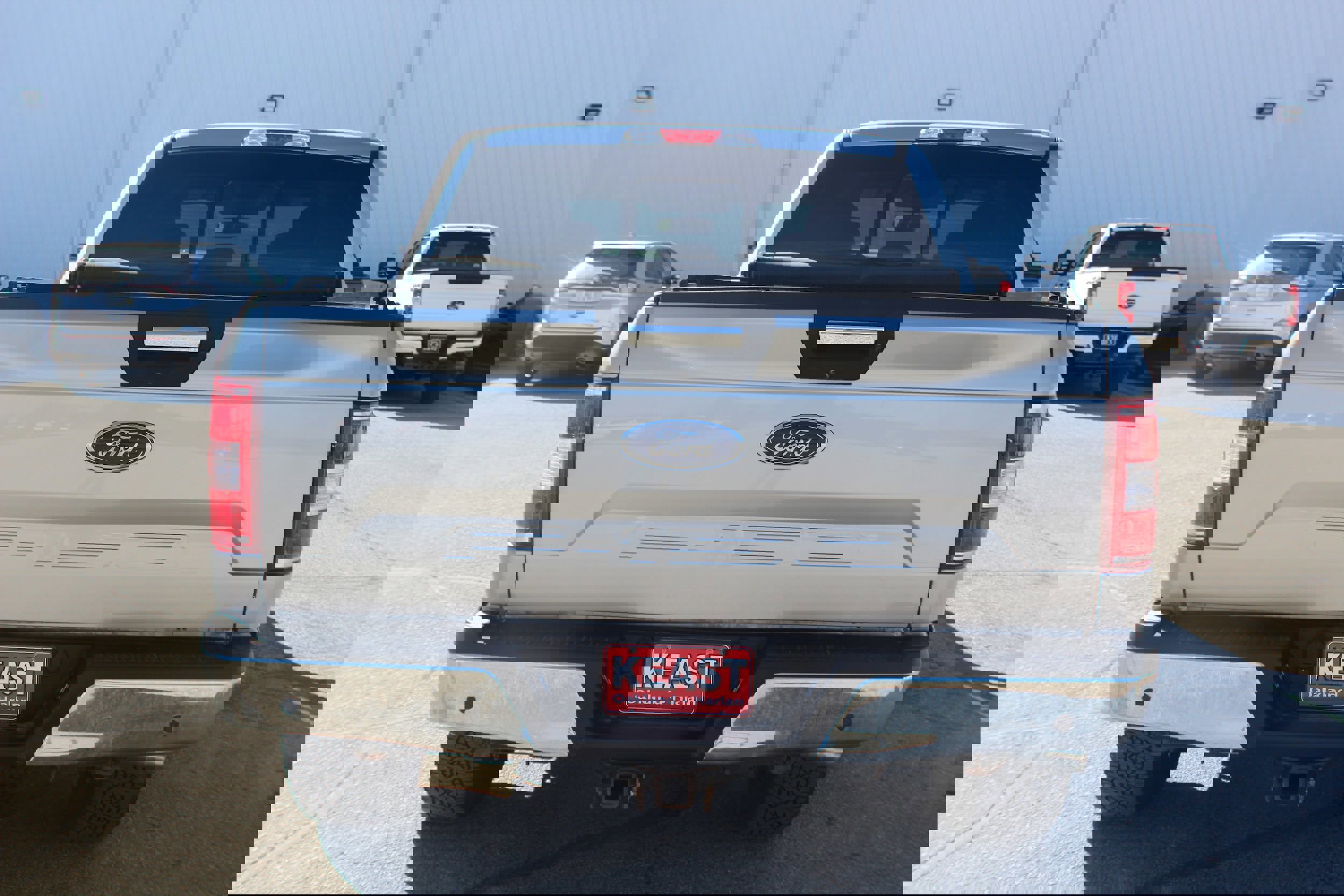 Used 2020 Ford F150 XLT w/ Equipment Group 302A Luxury image 3