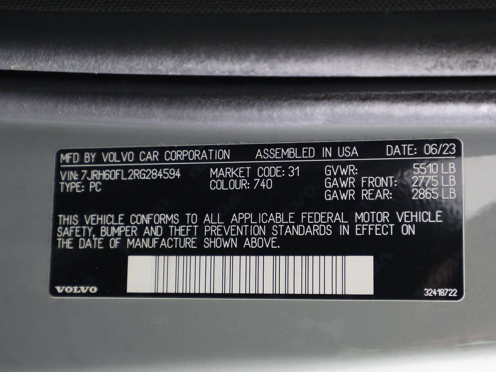 Certified 2024 Volvo S60 T8 Plus AWD/4WD image 16