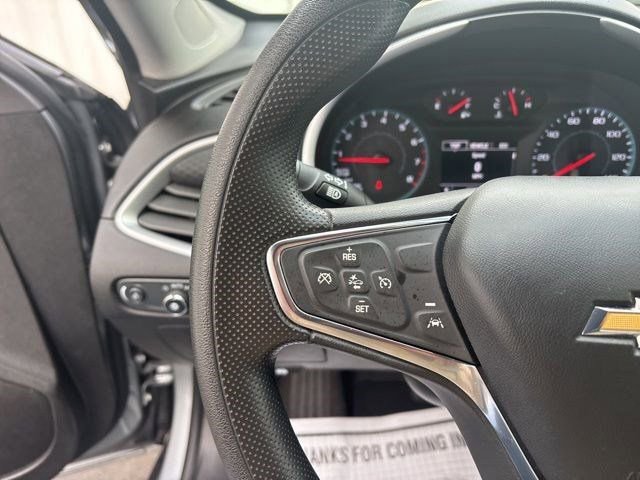 Used 2023 Chevrolet Malibu LT image 17