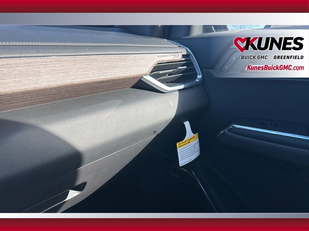 New 2026 GMC Acadia Denali w/ Super Cruise Package image 27