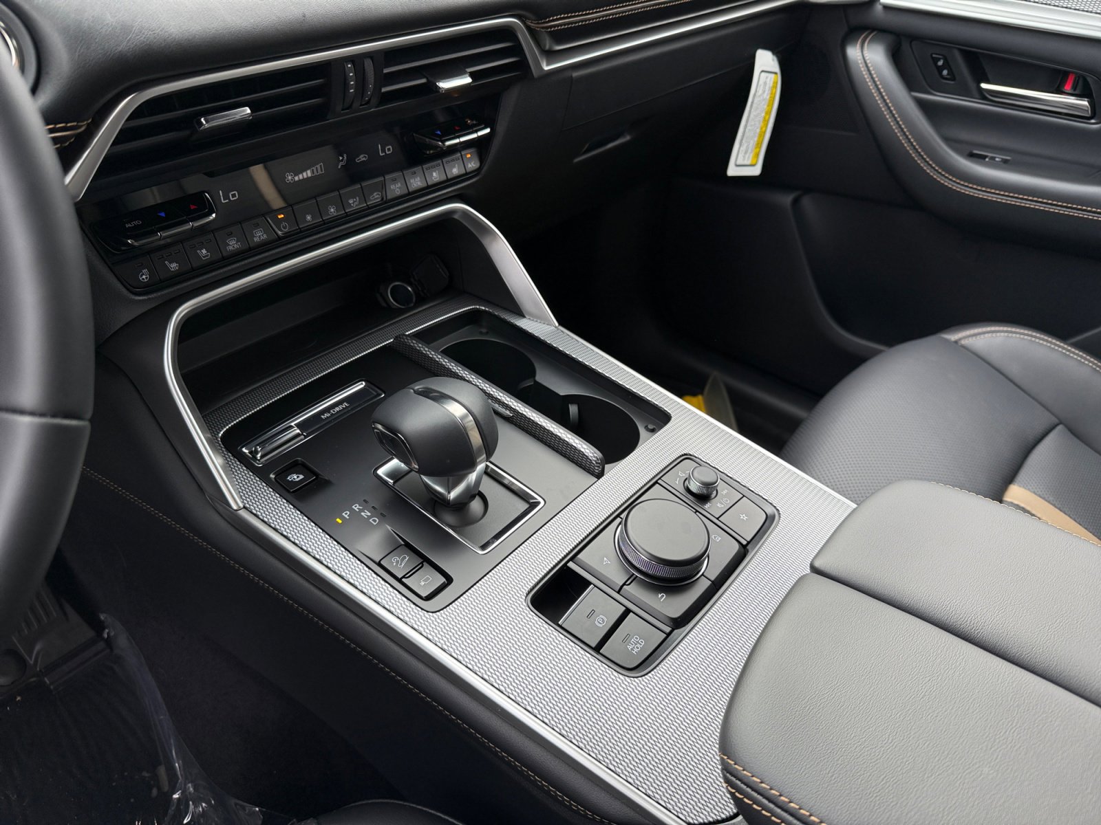 New 2026 MAZDA CX-90 Plug-In Hybrid w/ Premium Plus image 13