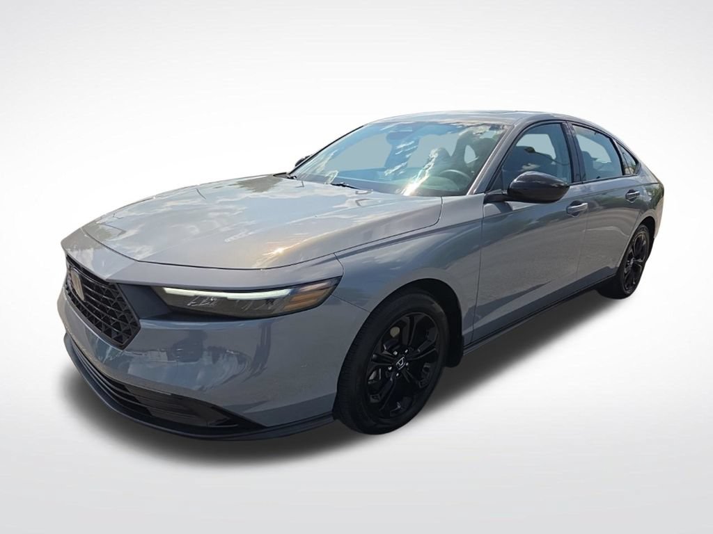 Used 2025 Honda Accord SE image 9