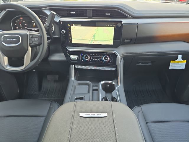 New 2025 GMC Sierra 2500 Denali w/ Denali Reserve Package image 15