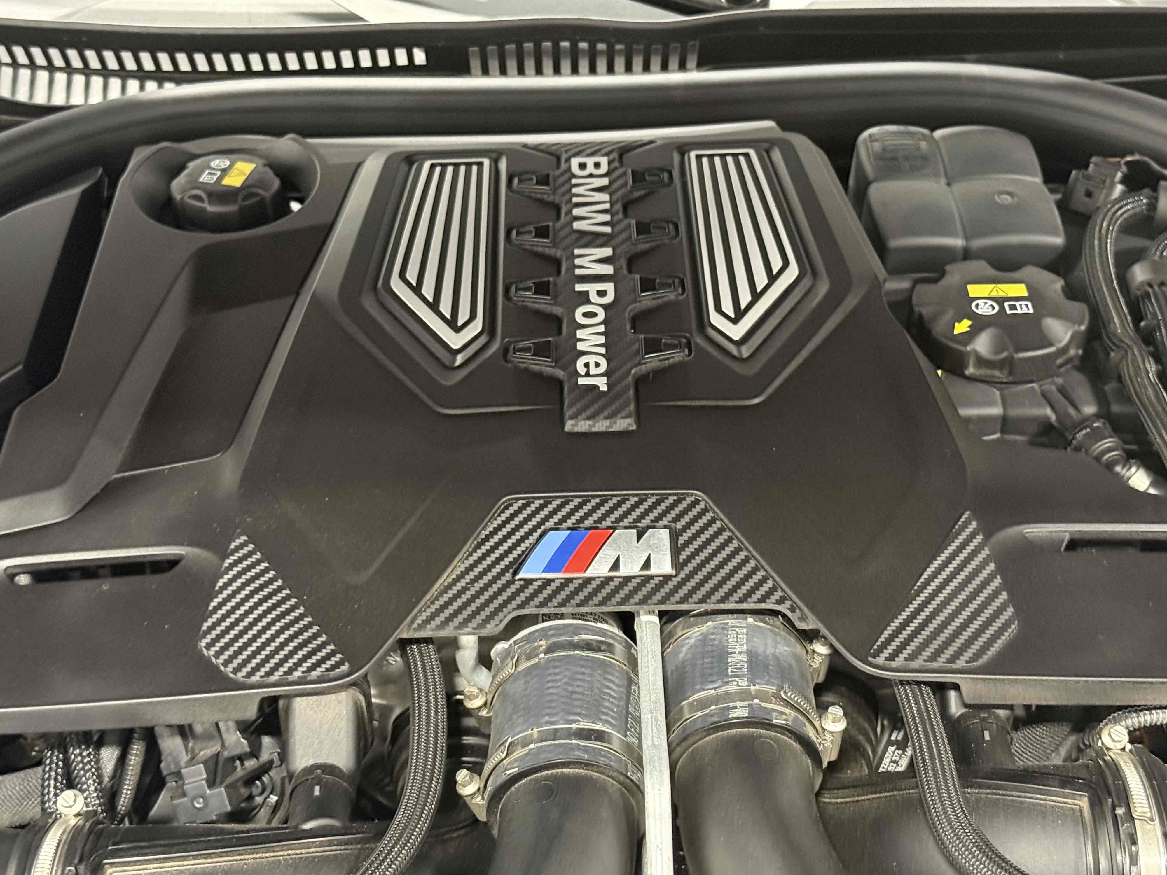 Used 2023 BMW M8 Competition AWD/4WD image 10