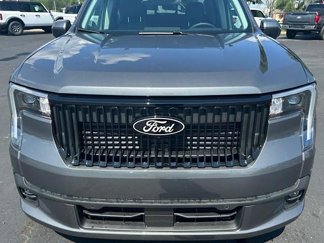 New 2025 Ford Maverick Lobo image 18