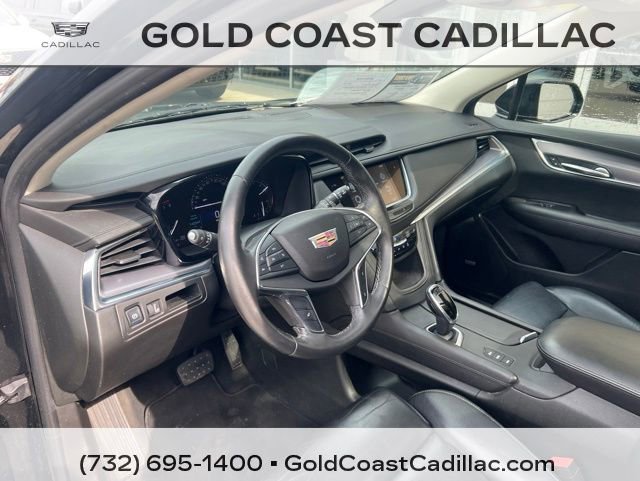 Used 2017 Cadillac XT5 Luxury w/ LPO, Wheel Lock Package AWD/4WD image 12