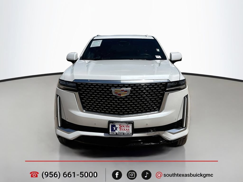 Used 2024 Cadillac Escalade Luxury RWD image 2