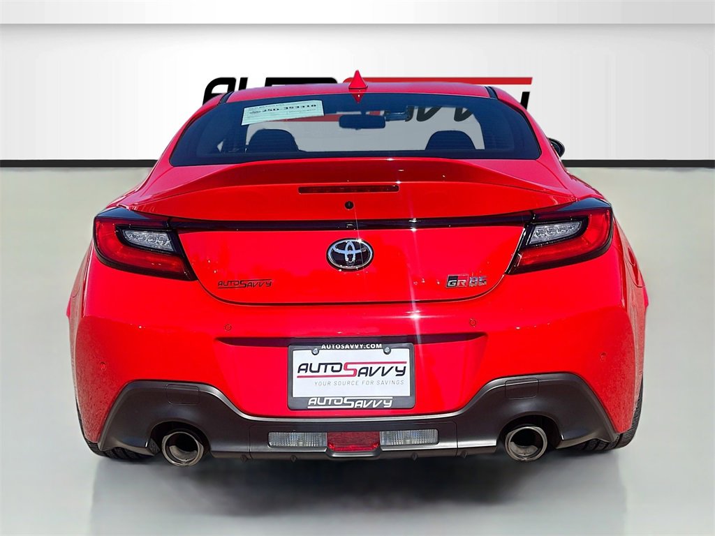 Used 2025 Toyota GR86 Premium image 6