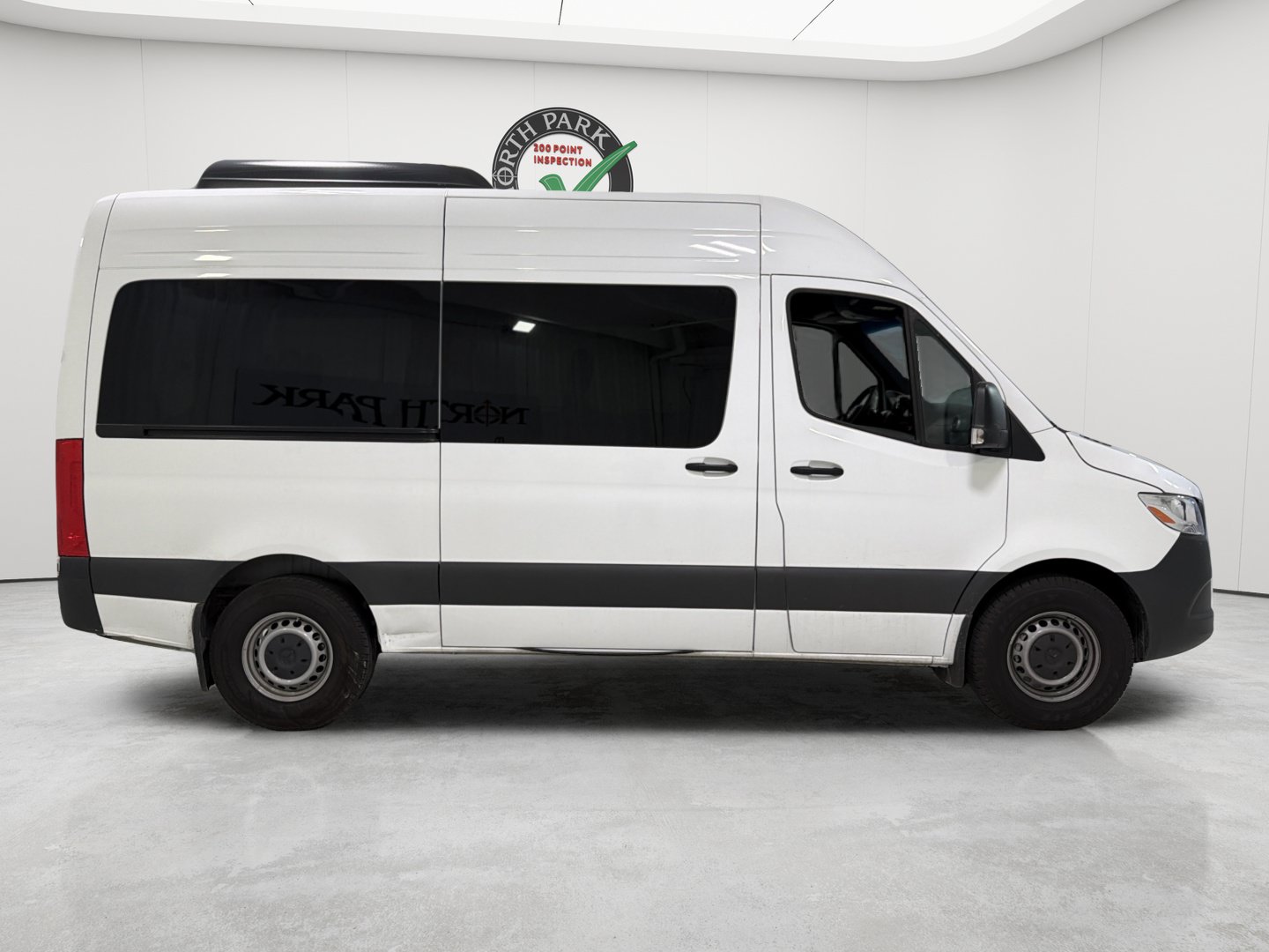 Used 2025 Mercedes-Benz Sprinter 2500 image 6