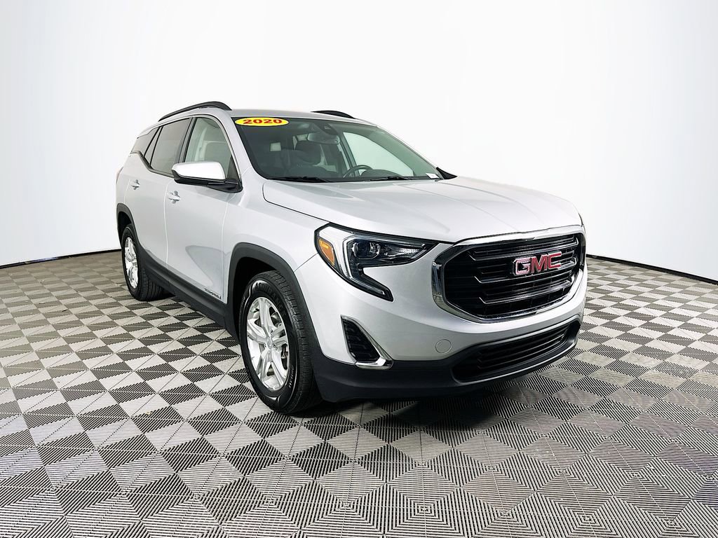 Used 2020 GMC Terrain SLE w/ Driver Convenience Package image 3