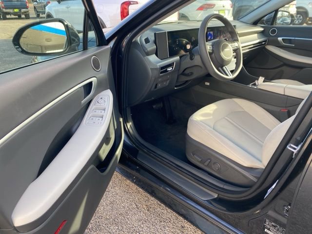 Used 2025 Hyundai Sonata SEL image 10