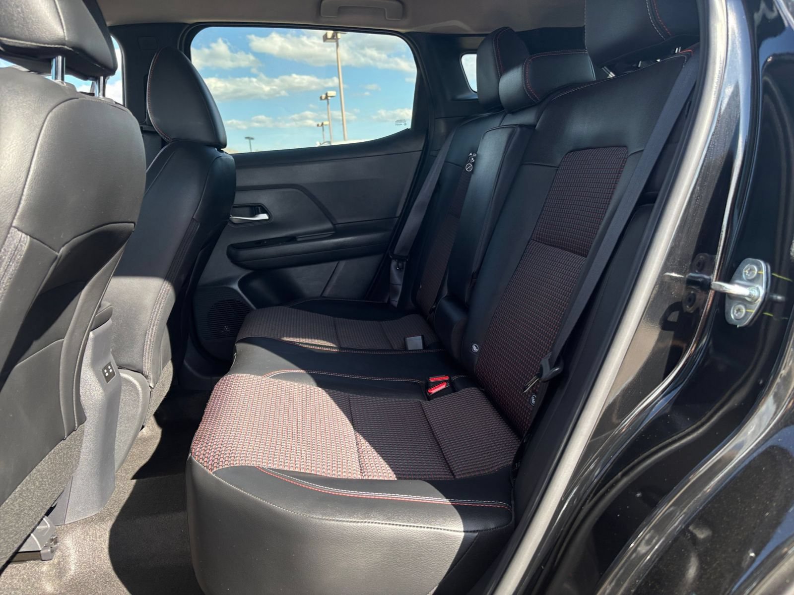 Used 2026 Nissan Kicks SR AWD/4WD image 26