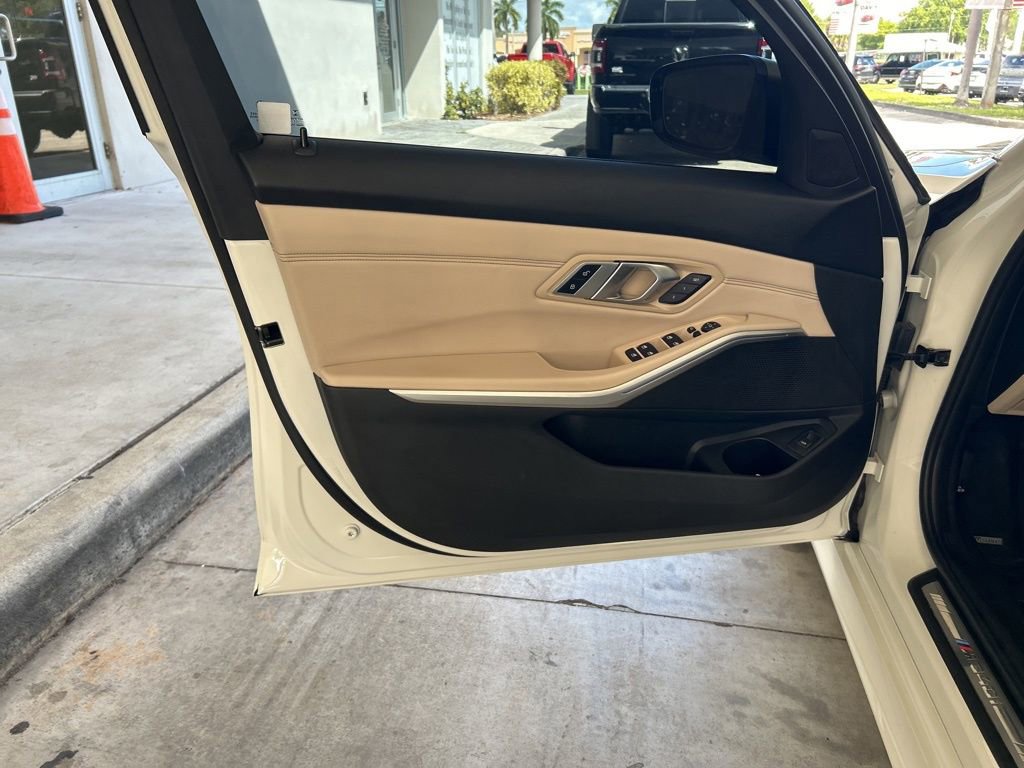 Used 2020 BMW M340i xDrive image 38