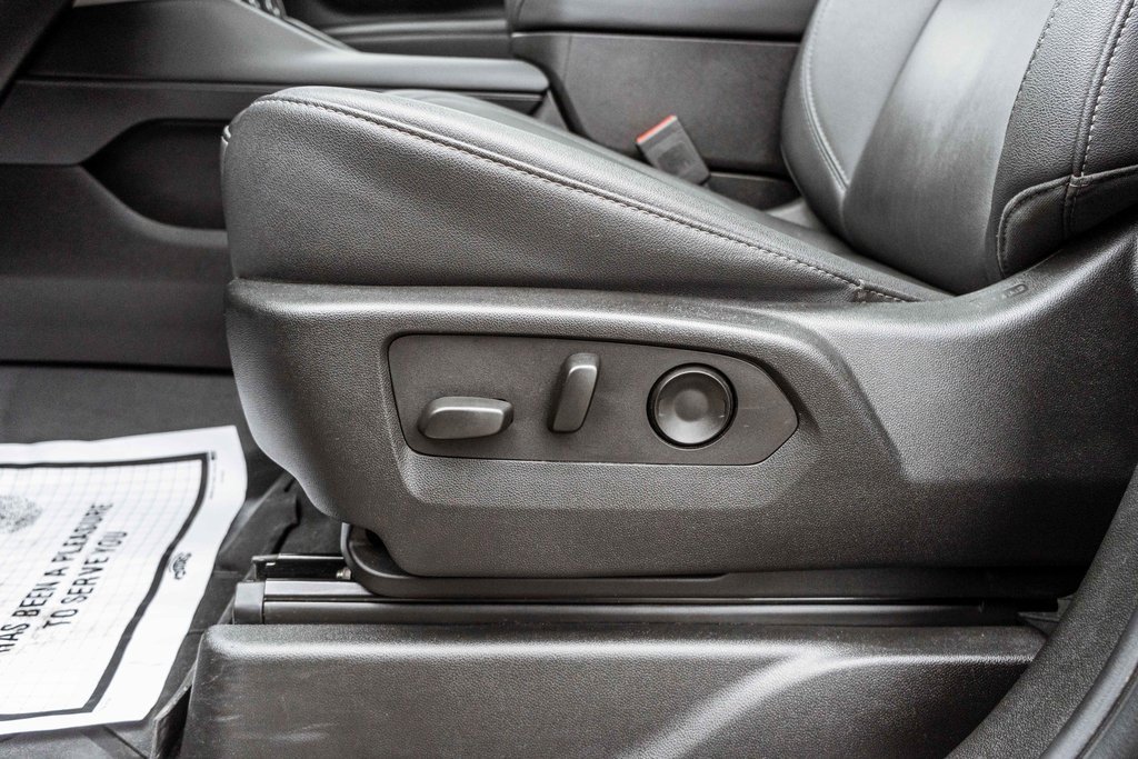 Used 2024 Chevrolet Tahoe Z71 image 32