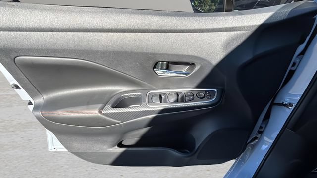 Used 2025 Nissan Versa SR w/ Trunk Package FWD image 17