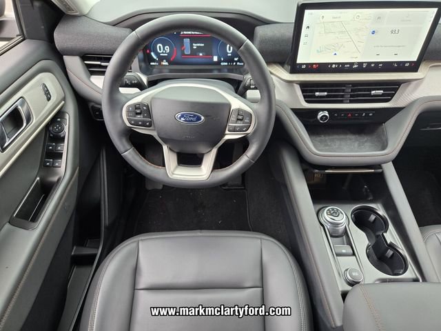New 2025 Ford Explorer Active w/ Active Comfort Package image 8
