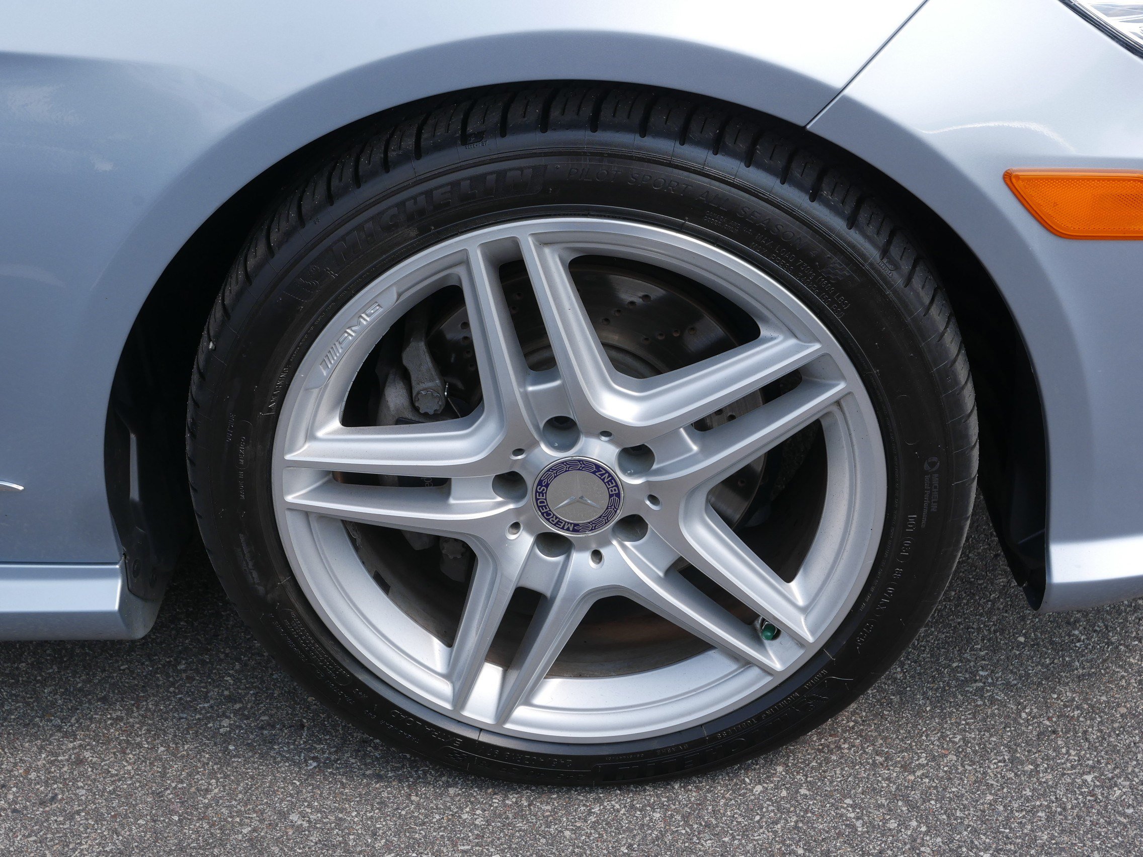 Used 2013 Mercedes-Benz E 350 4MATIC Sedan image 15