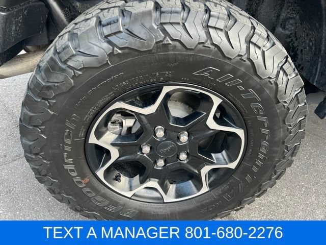 Used 2021 Jeep Wrangler Unlimited Rubicon 4xe w/ Cold Weather Group AWD/4WD image 8
