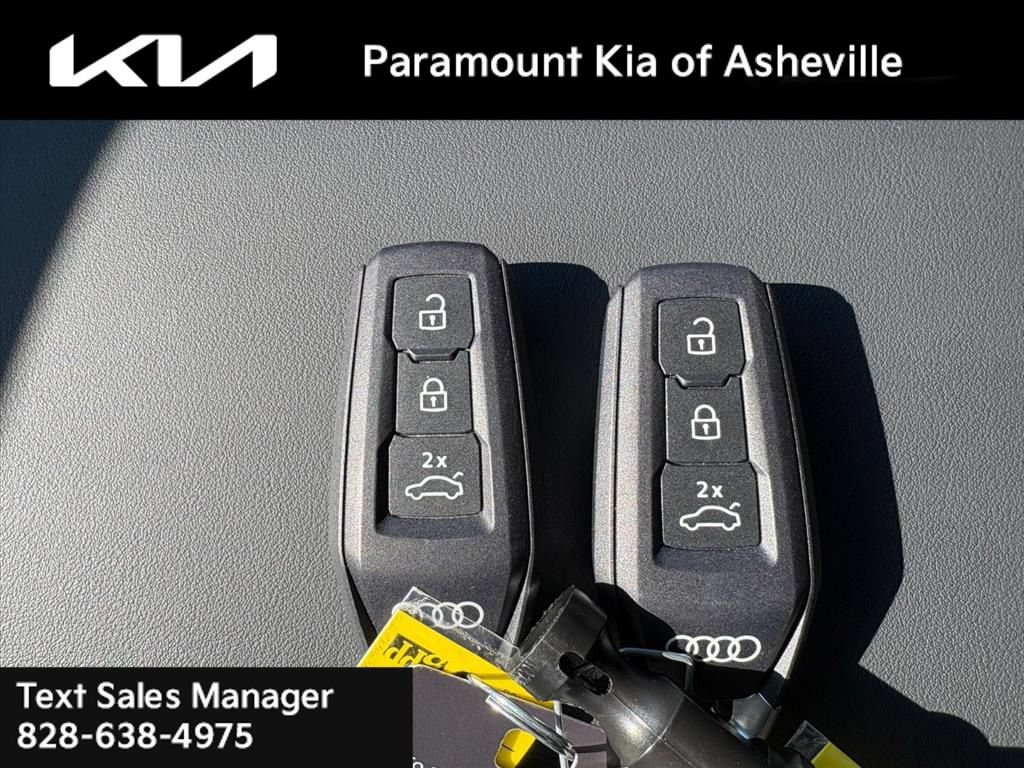 Used 2025 Audi SQ5 Premium Plus AWD/4WD image 27
