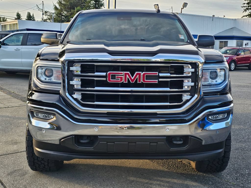 Used 2018 GMC Sierra 1500 SLT w/ SLT Premium Package AWD/4WD image 3