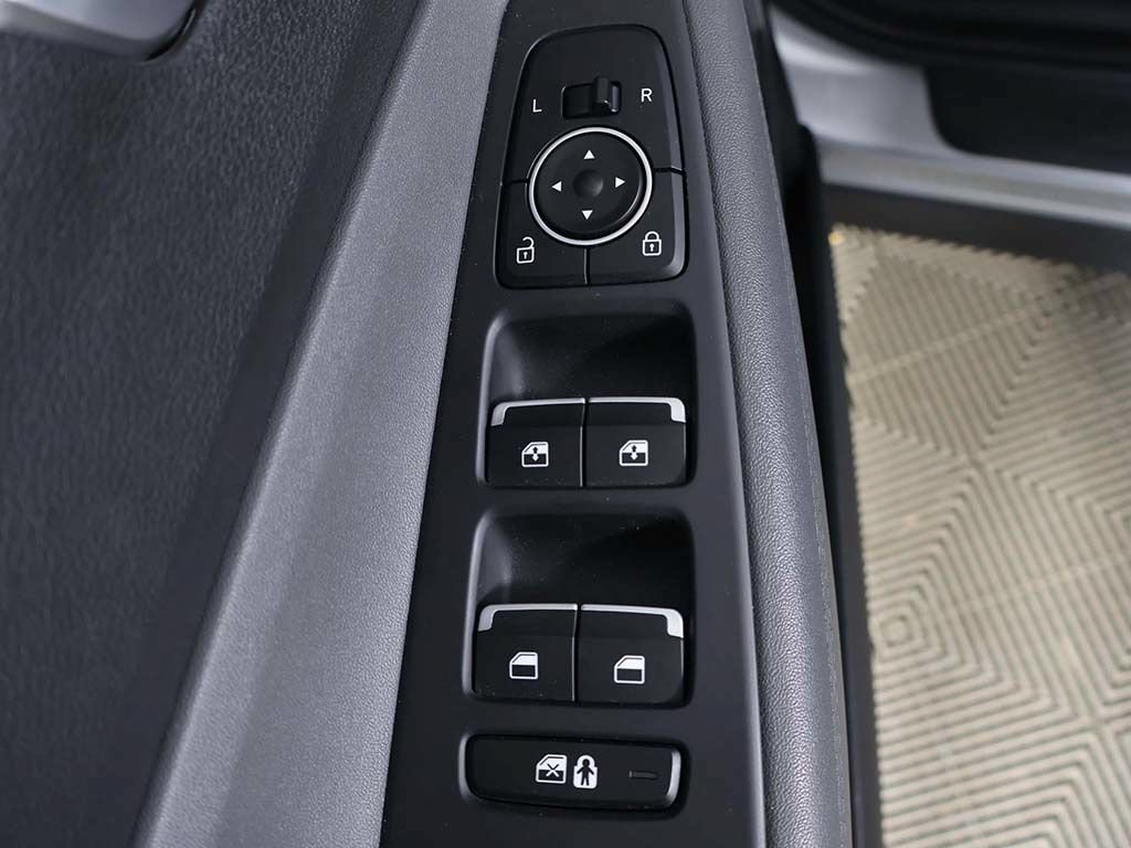 Used 2023 Hyundai Santa Fe SEL AWD/4WD image 34