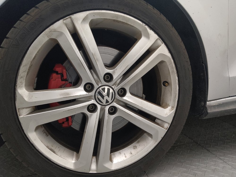 Used 2016 Volkswagen Jetta GLI SEL FWD image 31