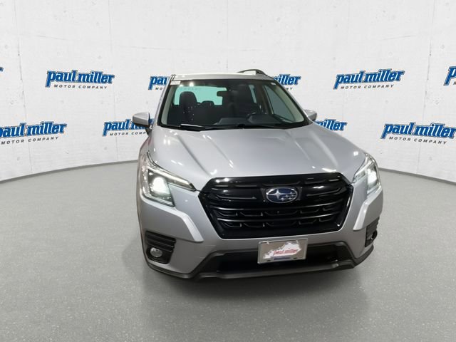 Used 2023 Subaru Forester Premium AWD/4WD image 4