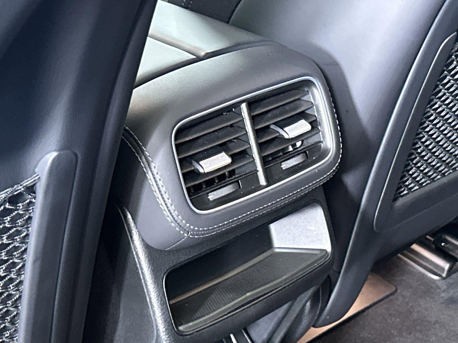 Used 2022 Mercedes-Benz GLE 53 AMG 4MATIC image 29