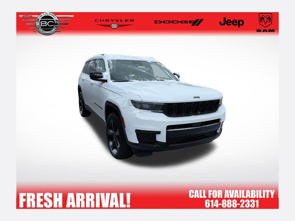 Used 2023 Jeep Grand Cherokee L Laredo image 1