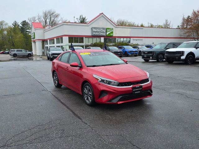 Certified 2023 Kia Forte LXS FWD image 29