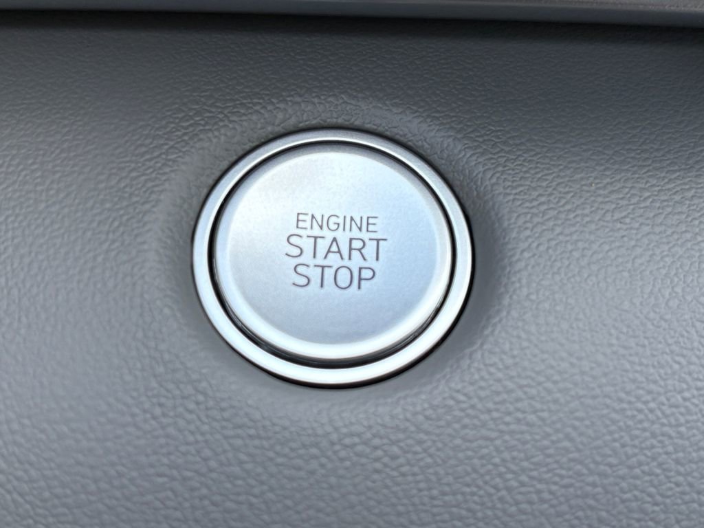 New 2026 Hyundai Elantra Sport image 15