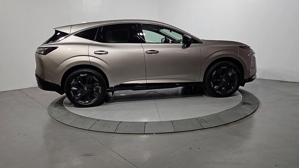 Certified 2025 Nissan Murano Platinum w/ Cargo Package image 8