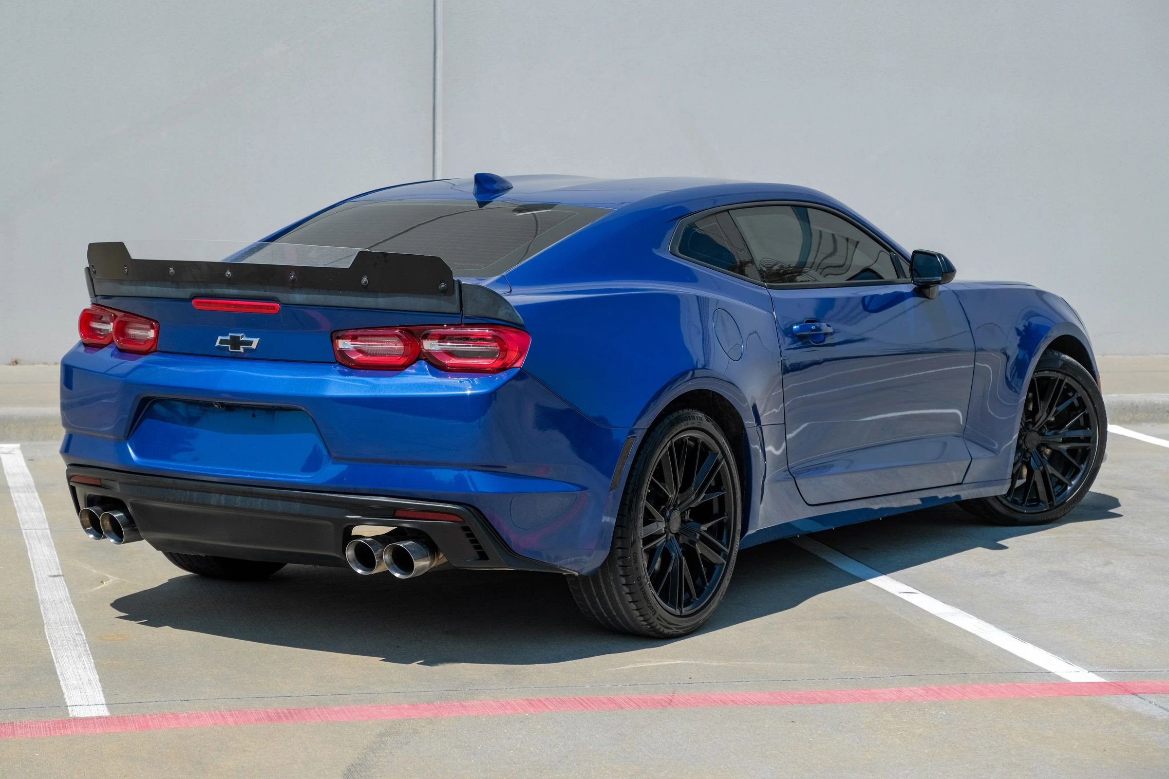 Used 2021 Chevrolet Camaro LT image 3