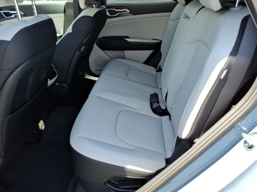 New 2026 Kia Sportage EX image 12