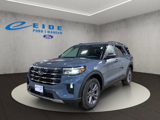 New 2026 Ford Explorer Active image 3