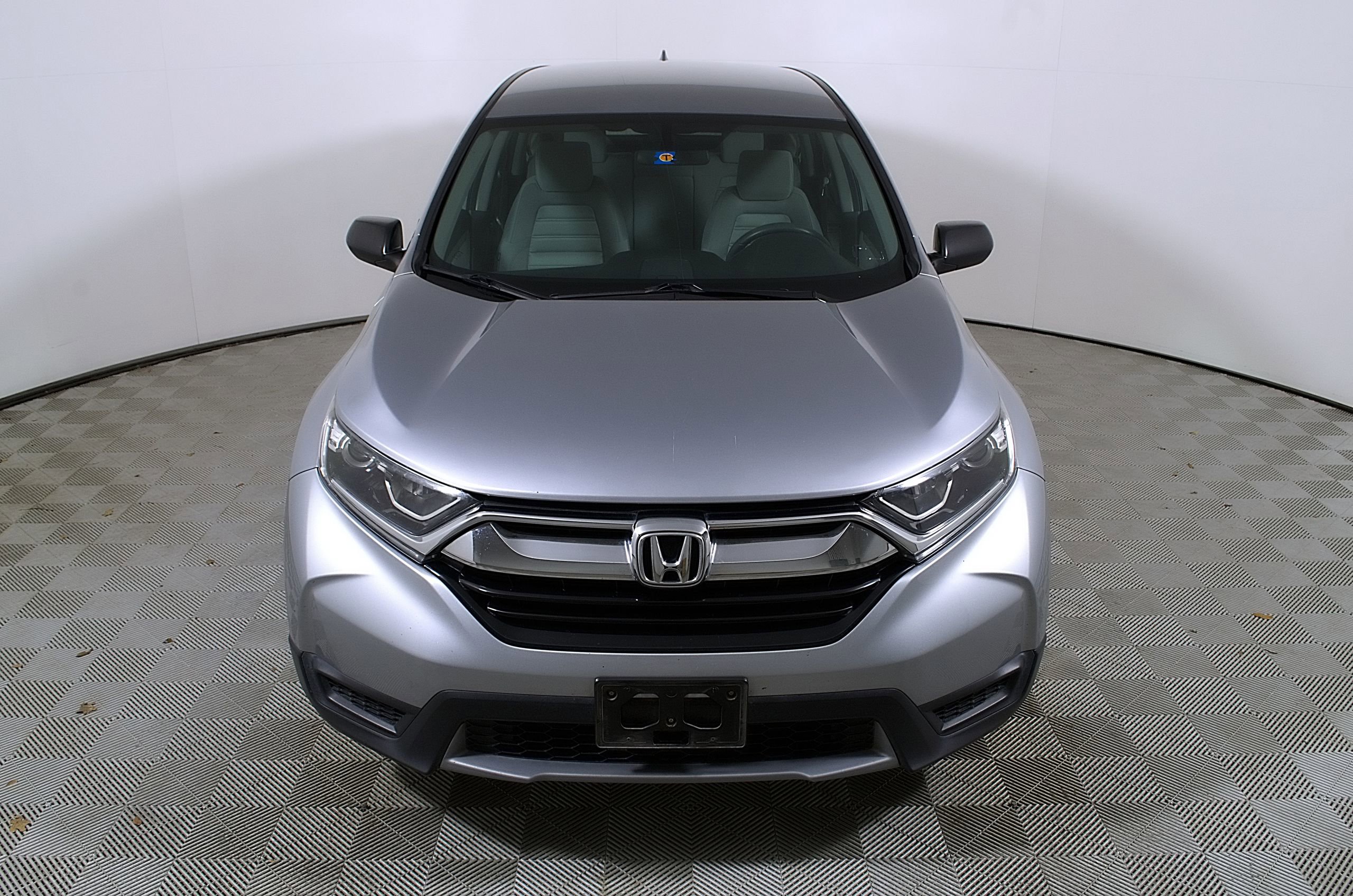 Used 2018 Honda CR-V LX image 4