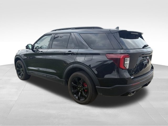 Used 2024 Ford Explorer ST w/ Technology Package AWD/4WD image 2