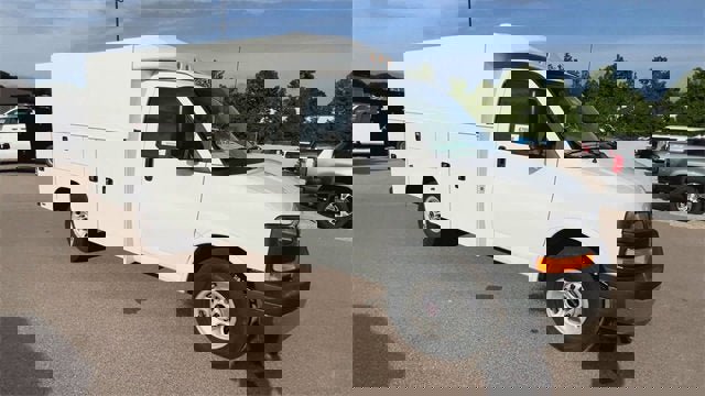 New 2025 GMC Savana 3500 w/ Power Convenience Package image 2