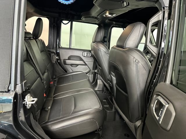 Used 2023 Jeep Wrangler Unlimited Sahara w/ Cold Weather Group image 27