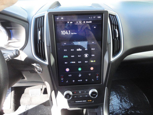 Used 2024 Ford Edge SEL image 6