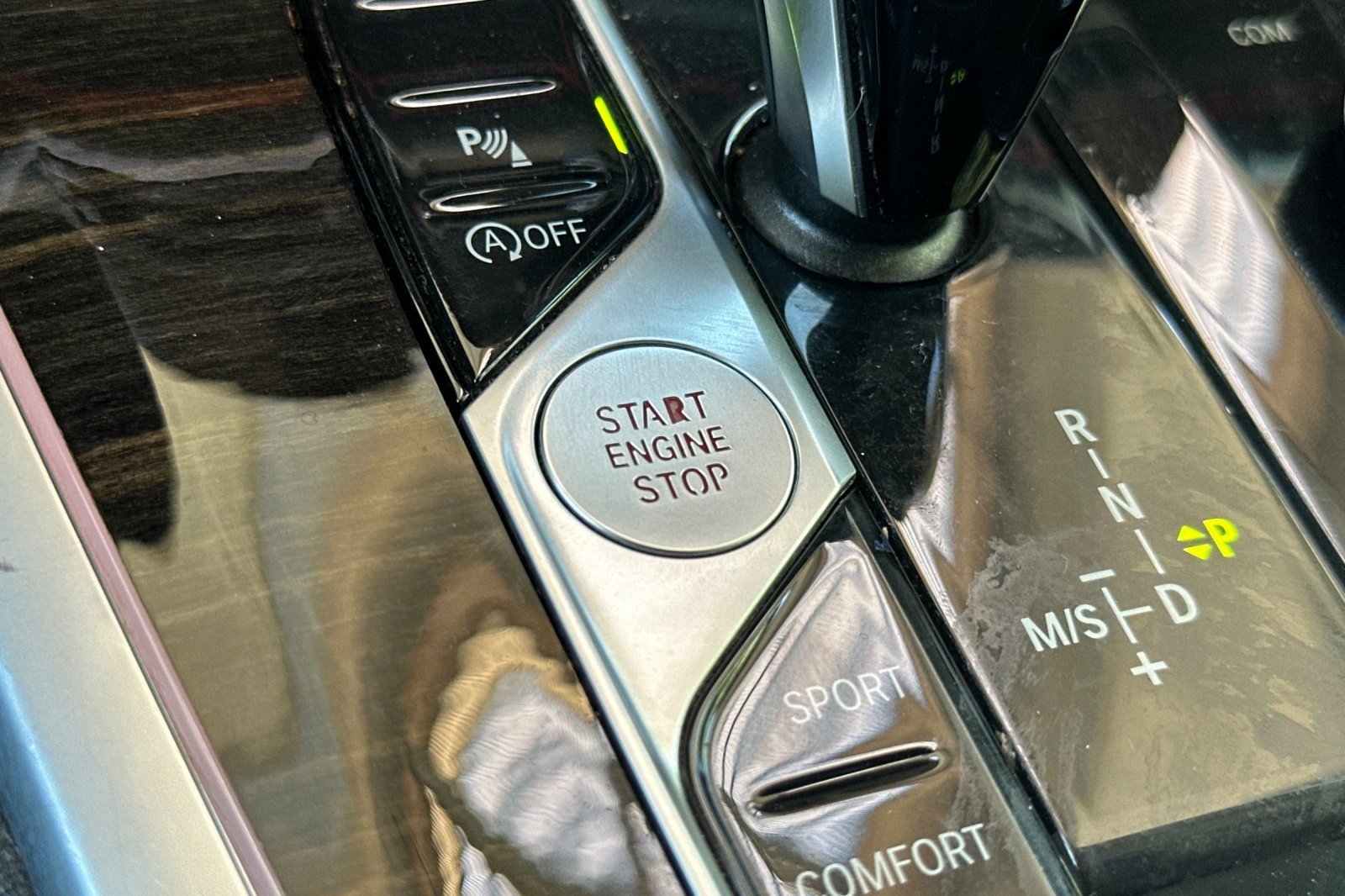 Used 2020 BMW X7 xDrive40i AWD/4WD image 17