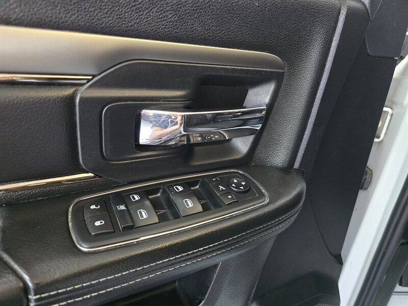 Used 2014 RAM 1500 Sport w/ Remote Start & Security Group AWD/4WD image 17