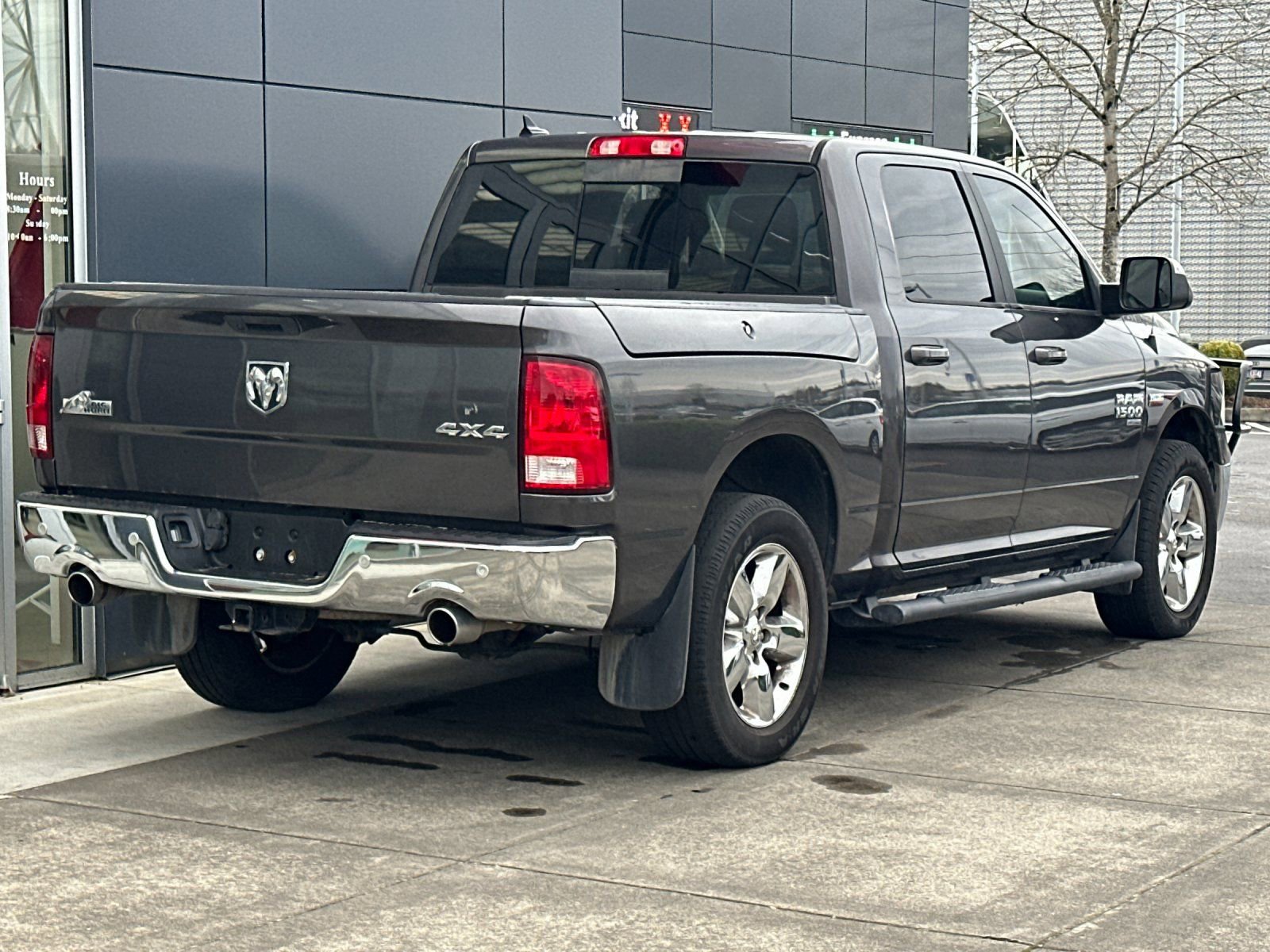 Used 2019 RAM 1500 Big Horn image 3