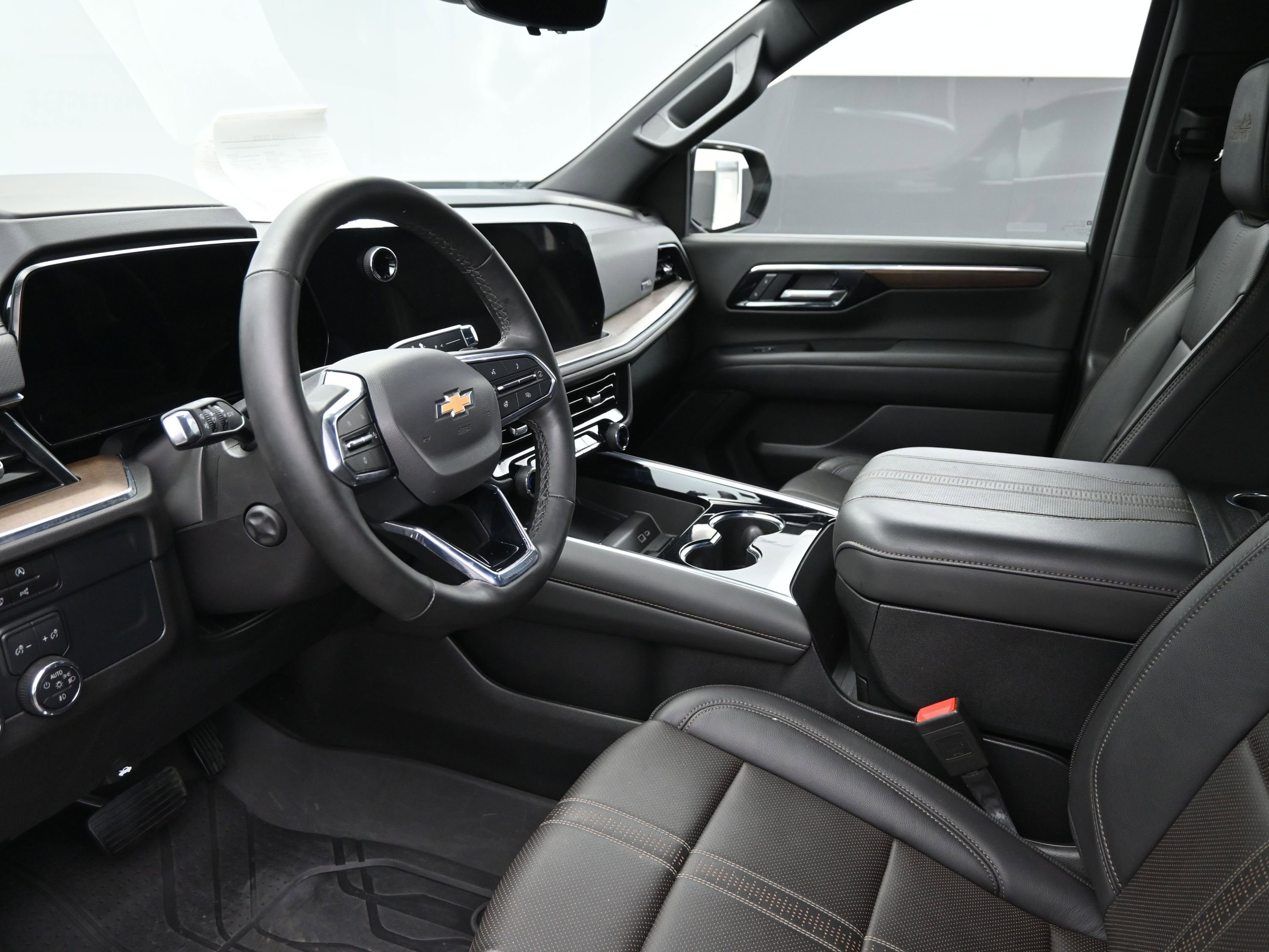 Certified 2025 Chevrolet Tahoe High Country image 12