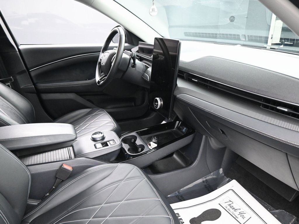 Used 2024 Ford Mustang Mach-E Select w/ Comfort Package Lite image 35