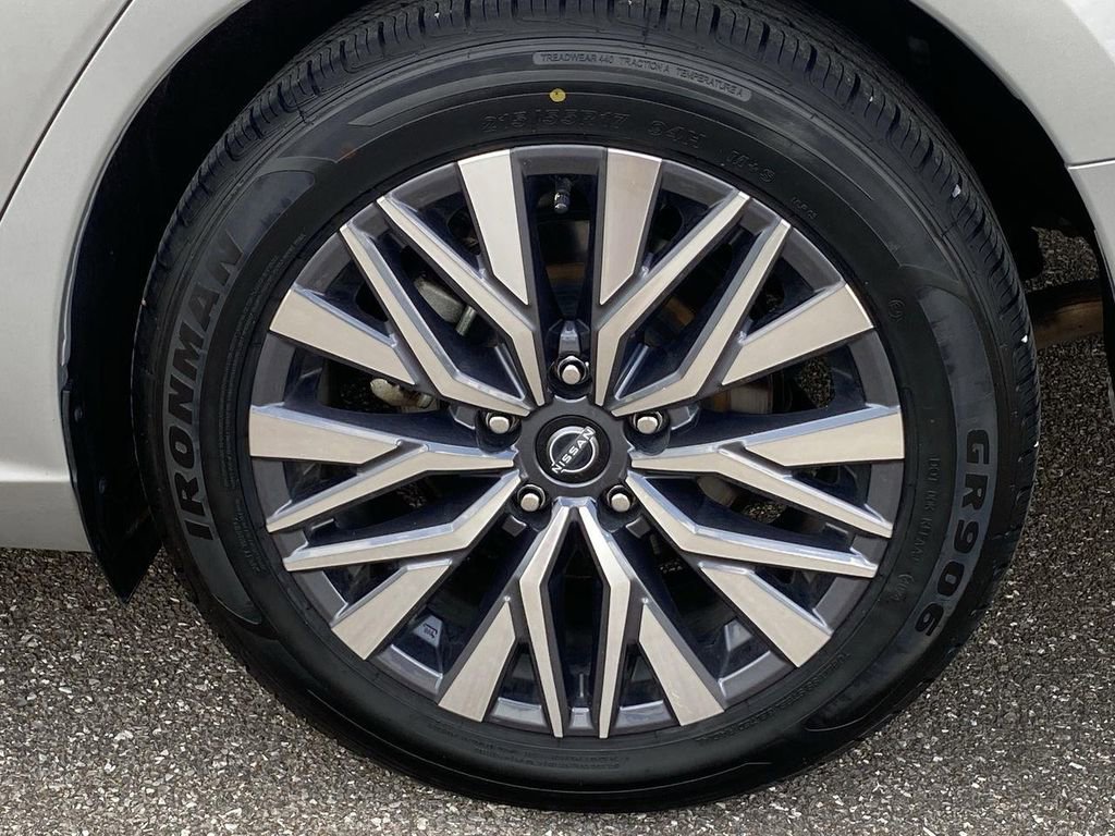 Used 2023 Nissan Altima 2.5 SV image 30