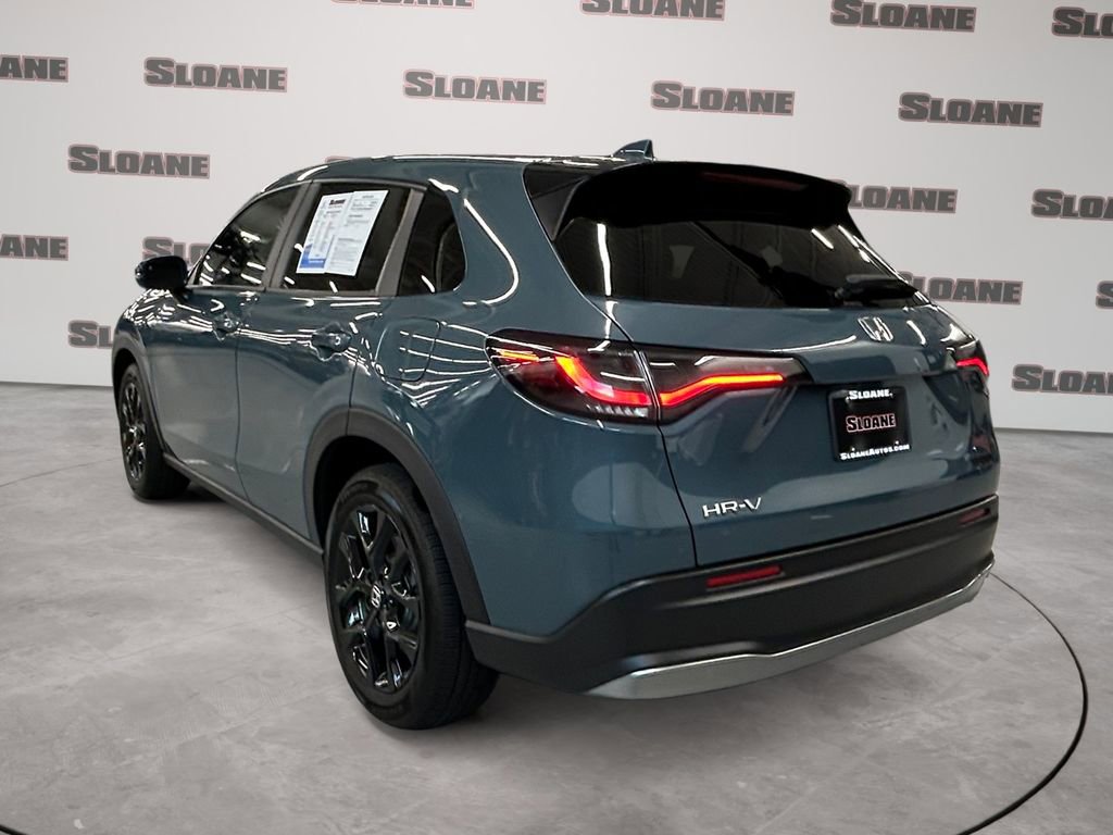 Used 2025 Honda HR-V Sport image 3