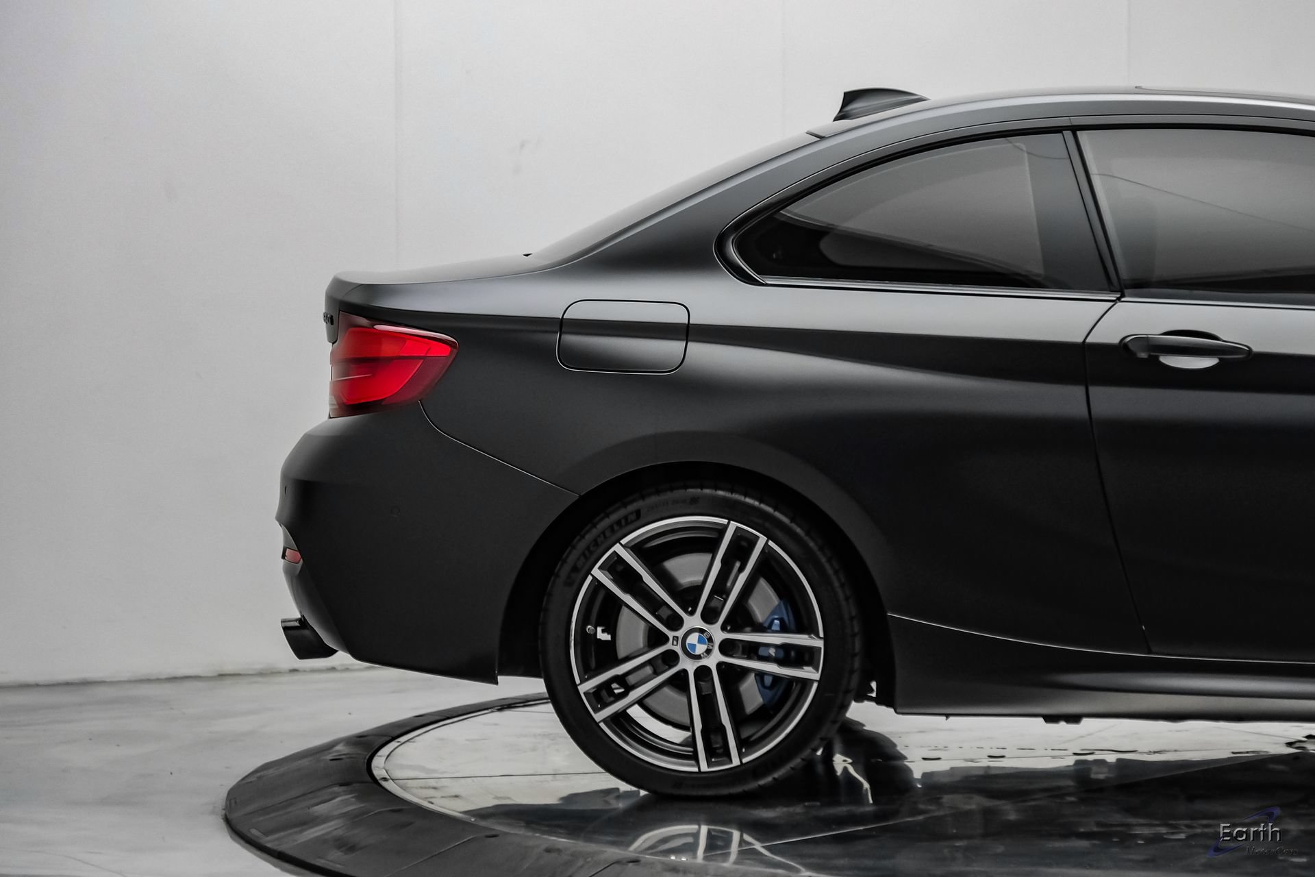 Used 2018 BMW M240i Coupe RWD image 21