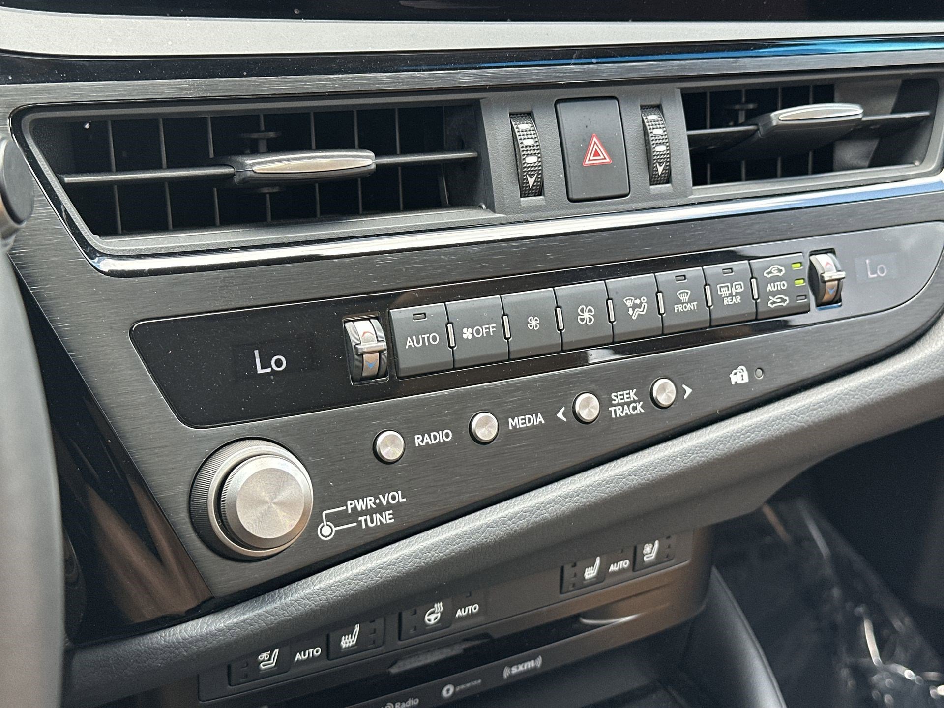 Used 2022 Lexus ES 350 w/ Premium Package image 17